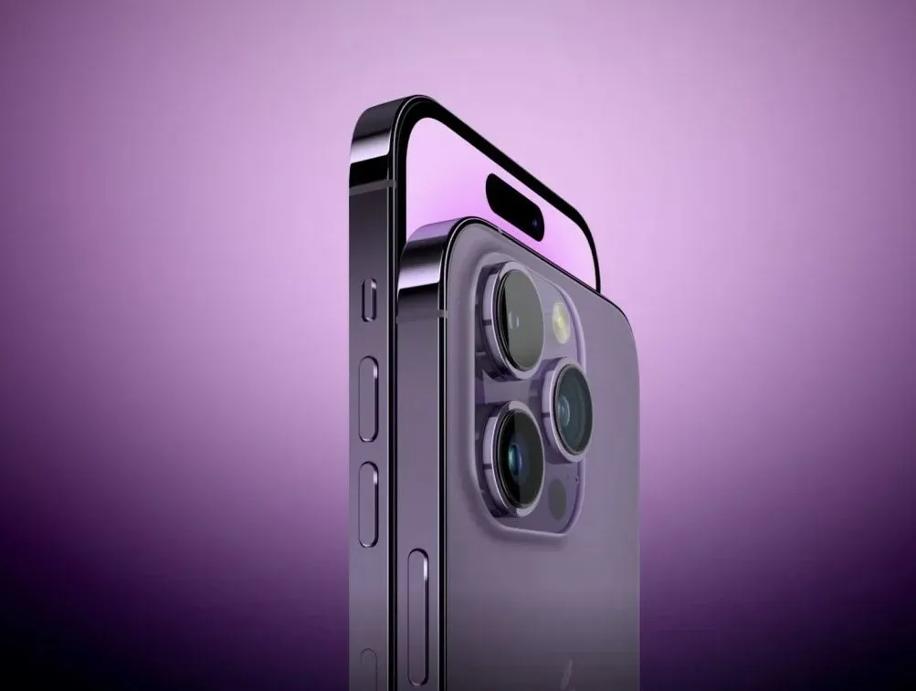 iPhone Ultra คาดมาเป็นตัวท็อปรุ่นใหม่ในปี 2024